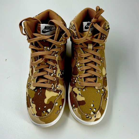 Nike Dunk High - Picture 1 of 4